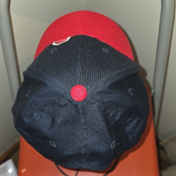 MLB Vintage Cleveland Indians Baseball Hat - Picture 4 of 6